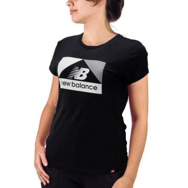 Camiseta New Balance WT93552BK - Feminino