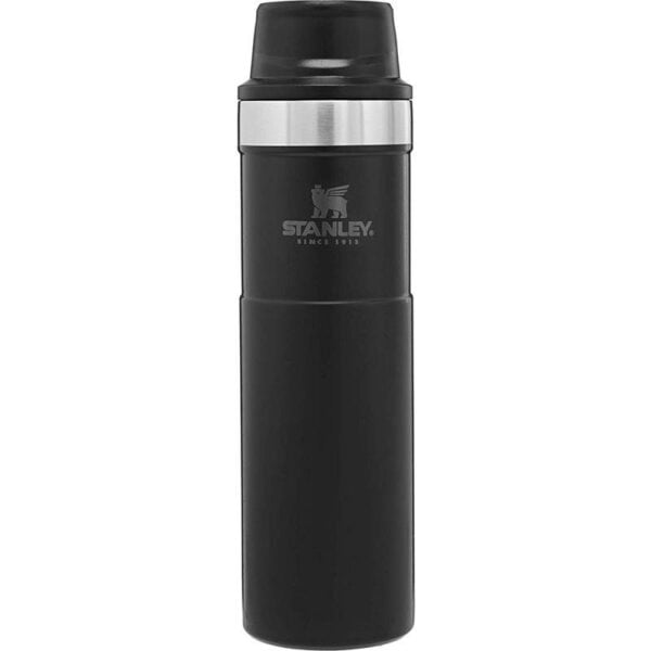 Garrafa Térmica Stanley Classic Trigger-Action Travel Mug 10-06441-064 (590mL) Preto