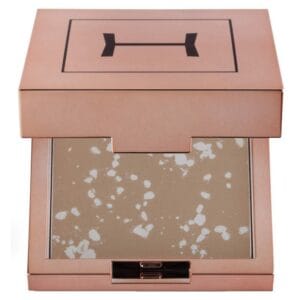 Hot MakeUp Red Carpet Ready Foundation RCF10